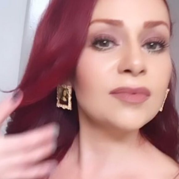 Leonardo Da Vinci Mona Lisa Gilt Framed Painting Statement Earrings 710 - Picture 5 of 6